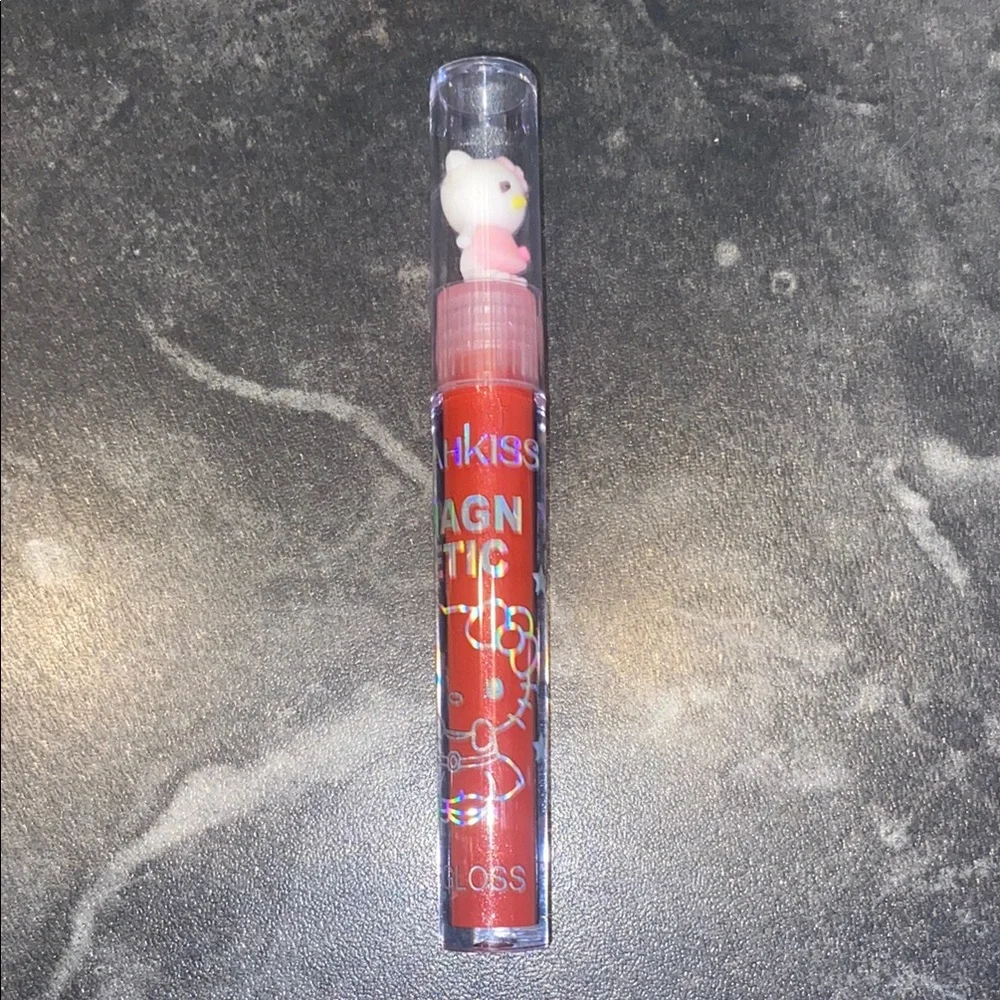 Yeah Kiss 💋 Hello Kitty Magnetic Lip Gloss